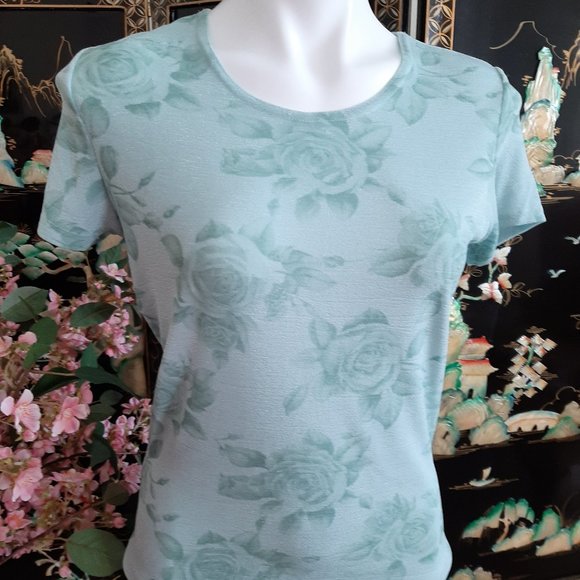 Tone on Tone Rose Design Sage Green Top - Picture 2 of 4